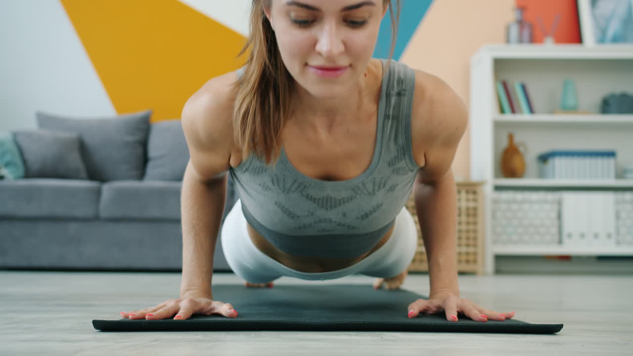 posturas de yoga en el hogar