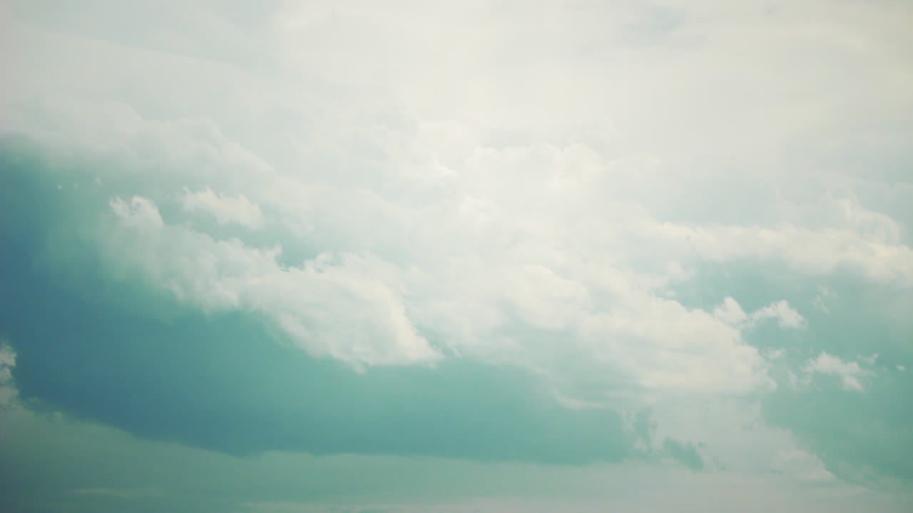 Beautiful blue clouds rolling in the sky - Time lapse