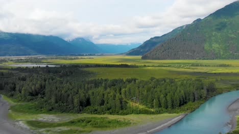 4K-Video-of-Mountains-near-Turnagain-Arm,-AK-at-200x-Speed