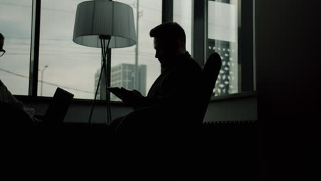 businesspeople meeting in office