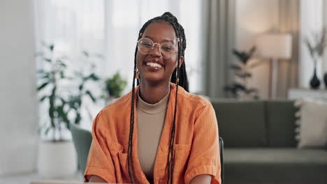 Black-woman,-typing-in-home-office