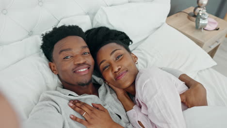 selfie, kiss and happy influencer couple vlogging