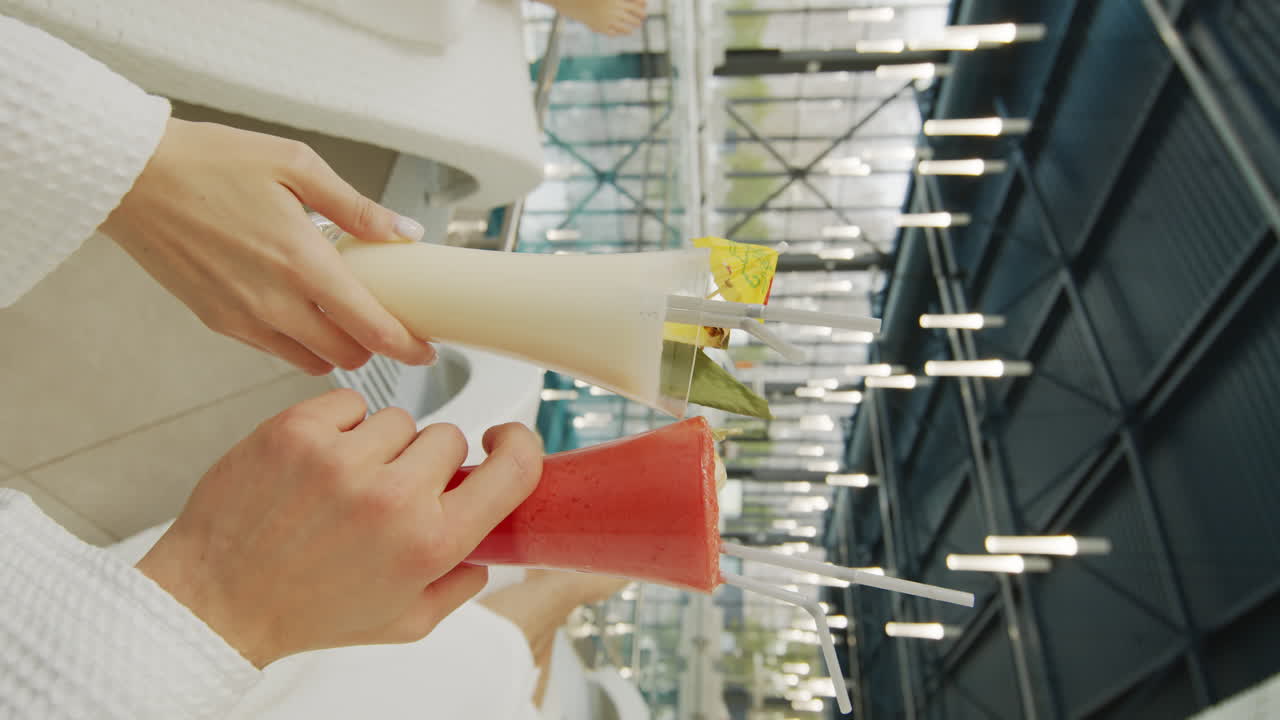 테일과 함께 스파 하루