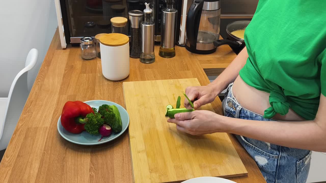 Woman preparing vegetables in the kitchen