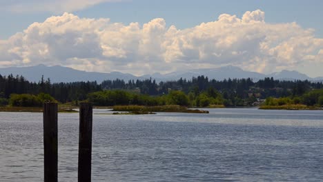 Timerlapse-Del-Lienzo-De-La-Naturaleza:-Vistas-Panorámicas-Y-Belleza-Natural-En-El-Río-Campbell