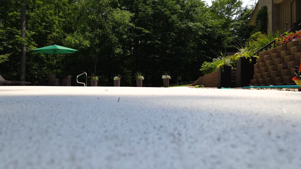 2021년 여름 시멘트 파티오 데크 보수