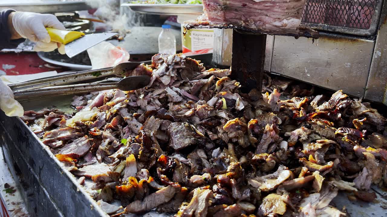 터키 전통 고기 음식 도너