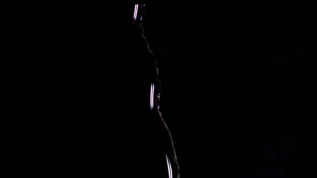 단순함은 숭고함 - 자세한 내용은 따옴표를 사용하여 "abstractvideoclip"을 검색하십시오.