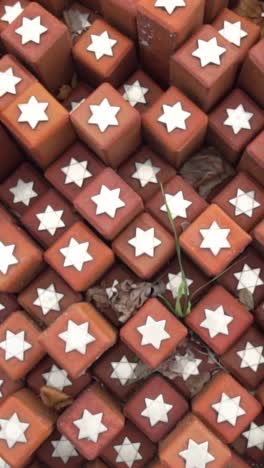 ladrillos conmemorativos con la estrella de david