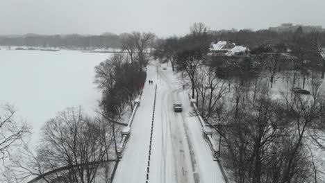 Tormenta-De-Invierno-Mucha-Nieve-En-Una-Zona-Residencial-Invierno-Minneapolis-Mn