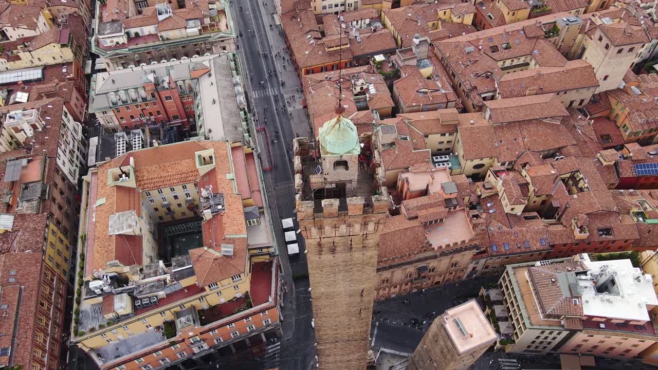 Overhead drone view of Bologna’s Asinelli and Garisenda Medieval Towers in Italy