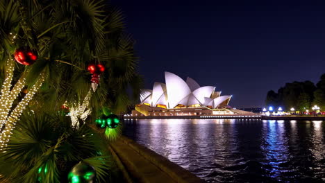 sydney opera house at night with christmas decorations