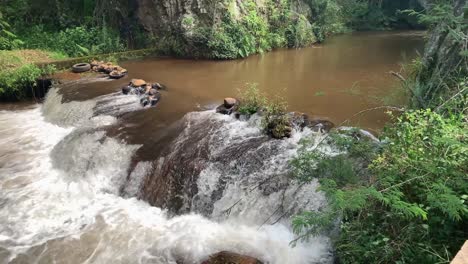 Some-man-made-engineering-was-built-into-this-horseshoe-waterfall