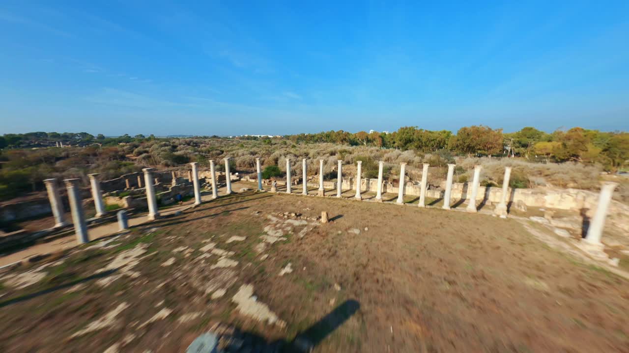 vista aérea de las antiguas ruinas de salamis k