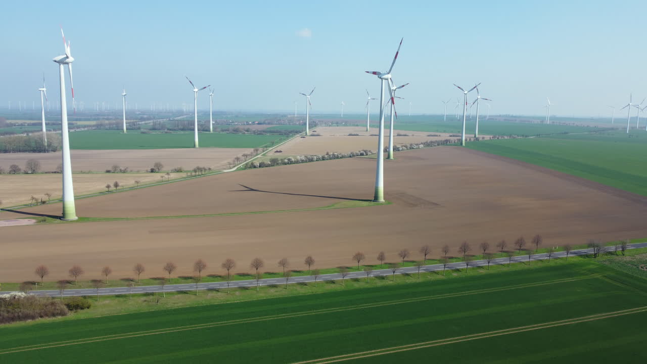 시골 풍경의 풍력 발전소