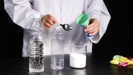 experimento científico: bicarbonato de sodio y vinagre volcán
