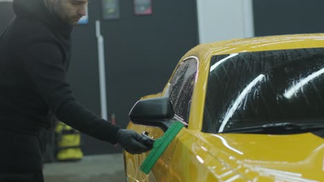 professional car detailing – washing, ceramic coating, and interior cleaning