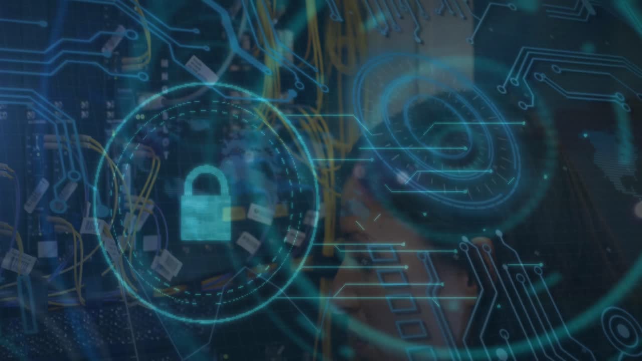 animación del candado de seguridad, procesamiento de datos y alcance con placa de circuitos informáticos