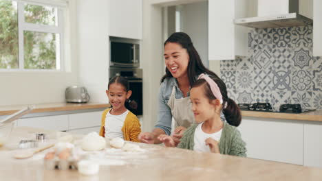 Dance,-baking-and-a-mother-with-her-kids