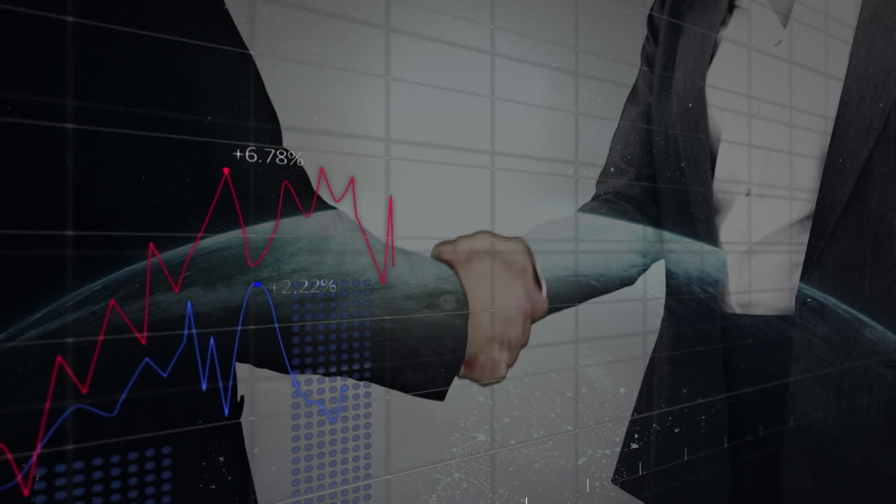 el apretón de manos empresarial en el globo simboliza la red global y la tecnología en el procesamiento de datos.