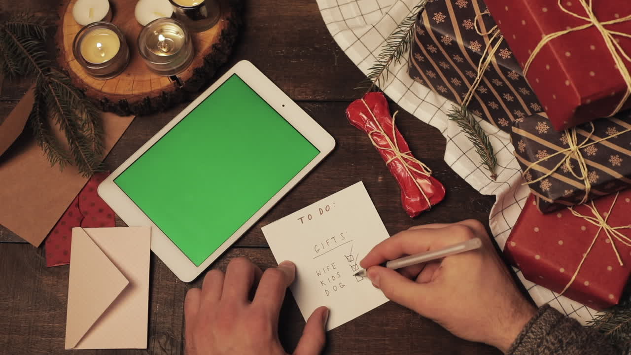 Christmas Gift Shopping List