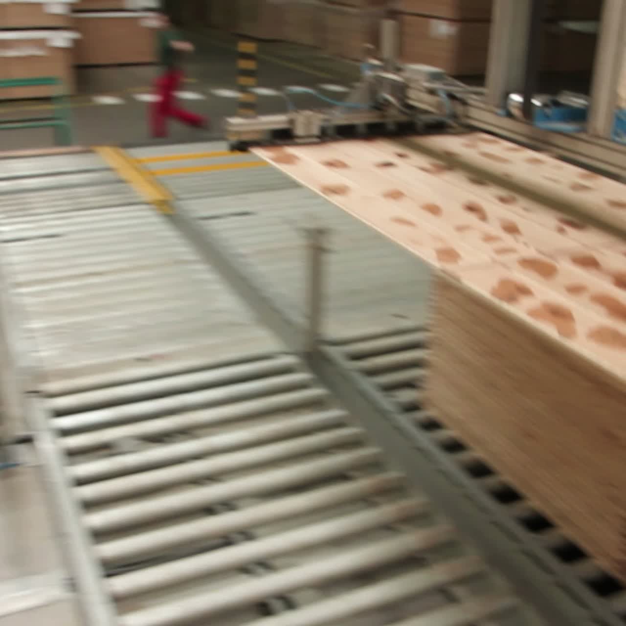 producción de tableros para pisos en la fábrica