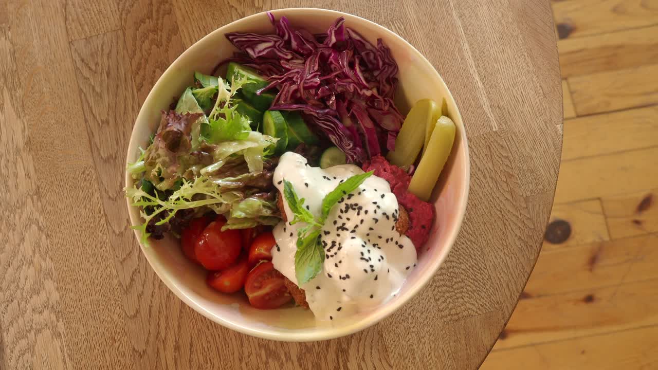 Bowl of fresh and healthy salad