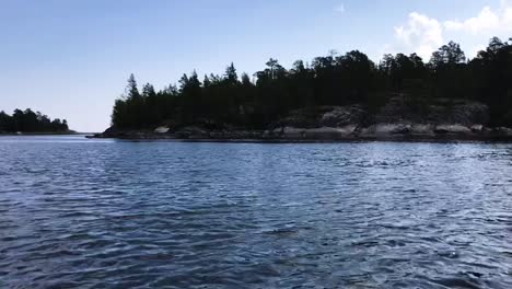 Having-fun-and-riding-boat-in-Karelia-lakes