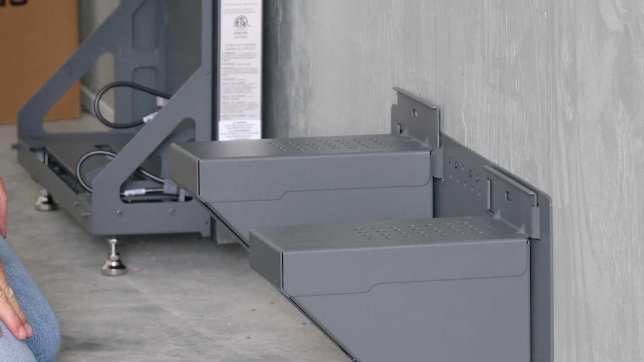 instalación de sistema de energía de respaldo para toda la casa