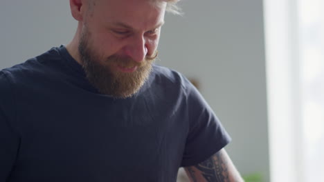 food blogger cutting potatoes while filming recipe
