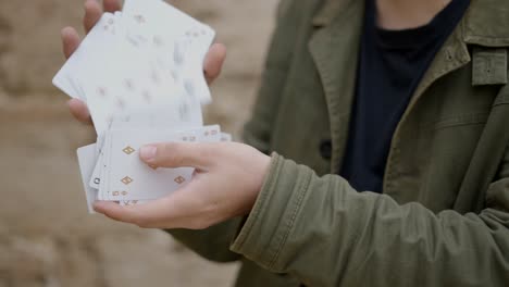 card magic performance