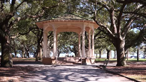 A-tilt-of-the-gazebo-at-White-gardens-in-Charleston,-SC