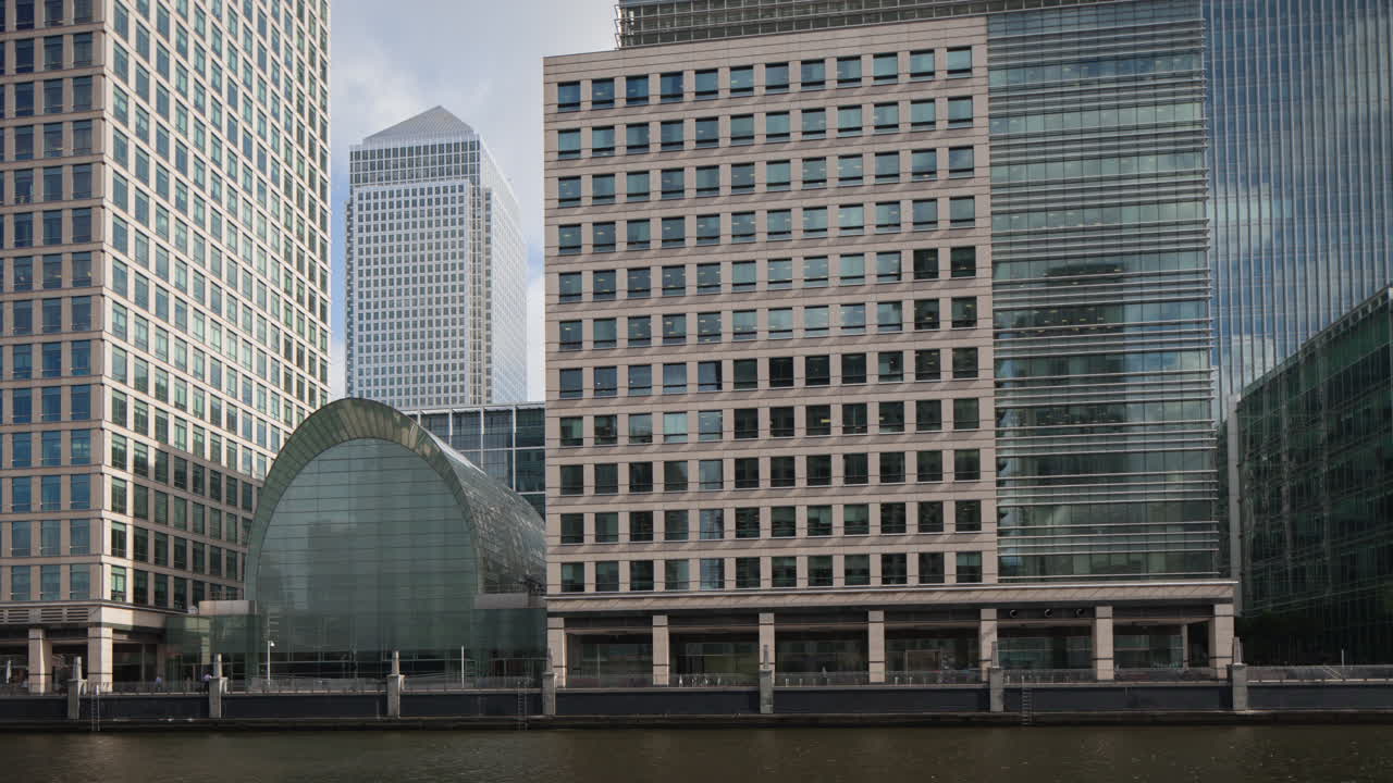 muelle southquay 4k 01