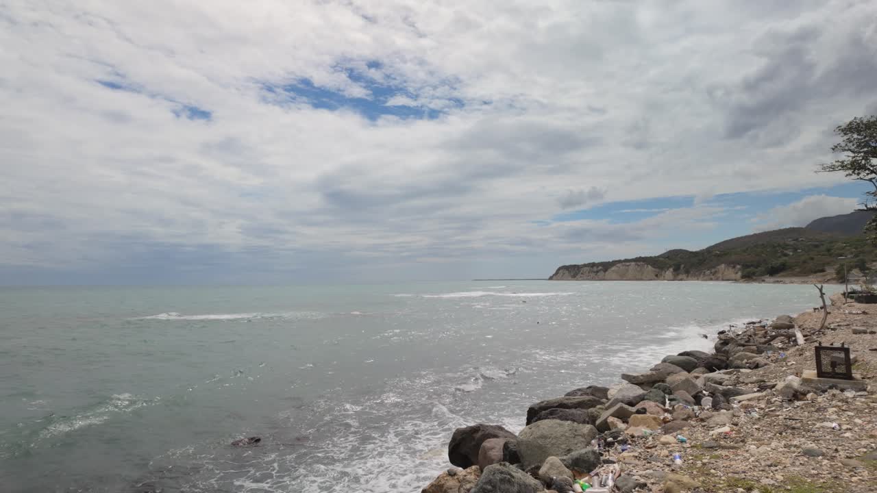 Road Side View Of The South Side Of Jamaica
