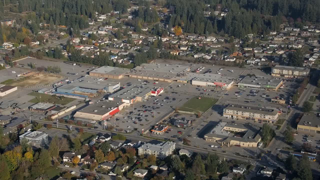 Centro Commerciale nell'Area Metropolitana di Vancouver VISTA AEREA
