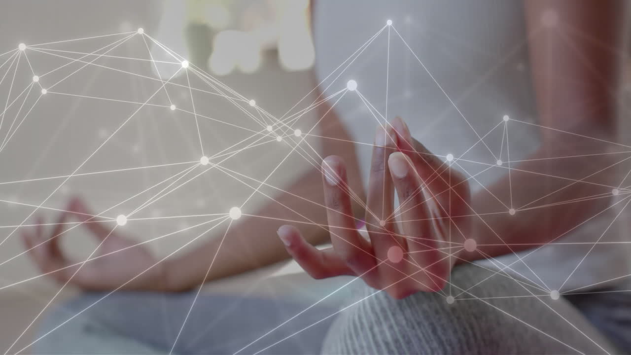 요가 명상을 연습하는 아프리카계 미국인 여성의 중간 부분에 대한 네트워크의 애니메이션