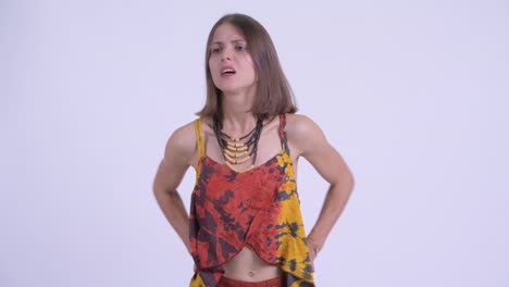 una hermosa mujer hipster.