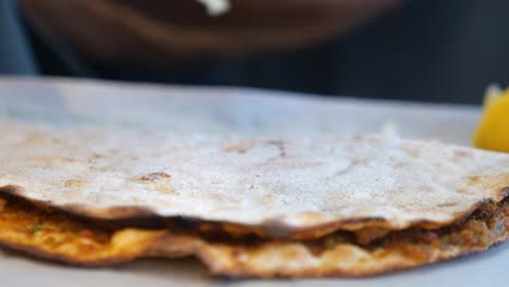 preparing a turkish pide