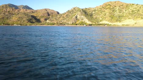 Establishing-Aerial-View-of-Beautiful-Ocean-in-Baja-California,-Mexico