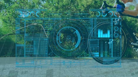 animación del procesamiento de datos sobre una mujer caucásica montando en bicicleta