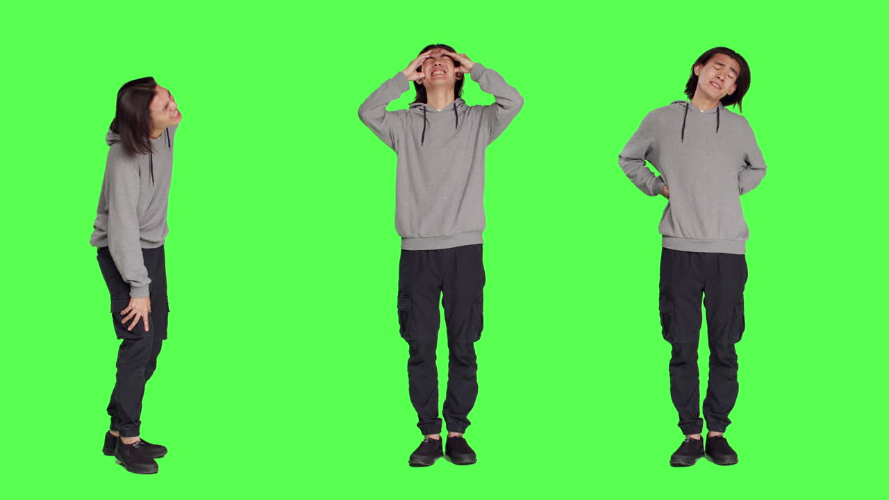 허리 통증을  ⁇ 고 있는 남성