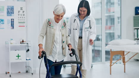 Old-woman,-doctor-and-physiotherapy-with-walking