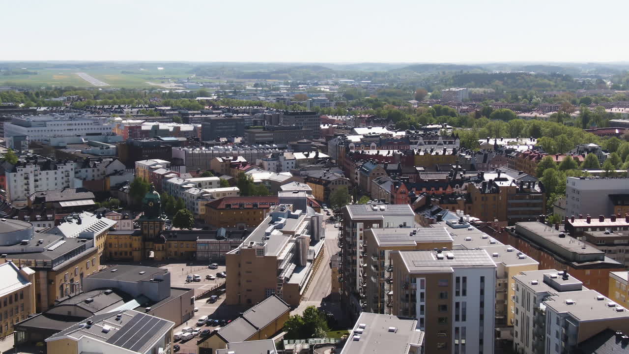 Luftfoto af industribyen Norrköping i Sverige, Europa.