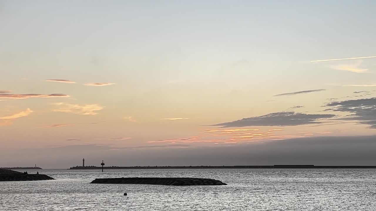 오키나와 나하 우미소라 공원의 저녁 풍경