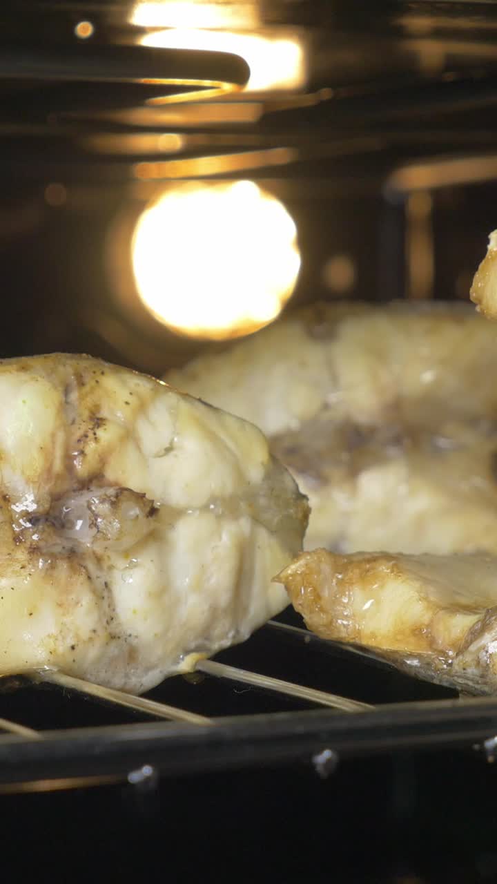 Fish Cooking in Oven