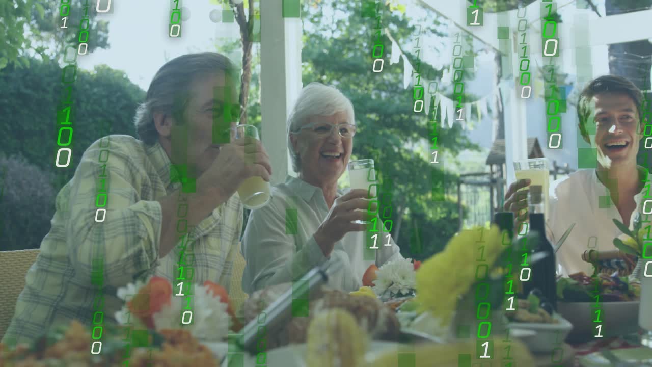 Famiglia che alza i bicchieri all'aperto sotto una pergola, con icone animate di insalata e un grafico sulla salute.