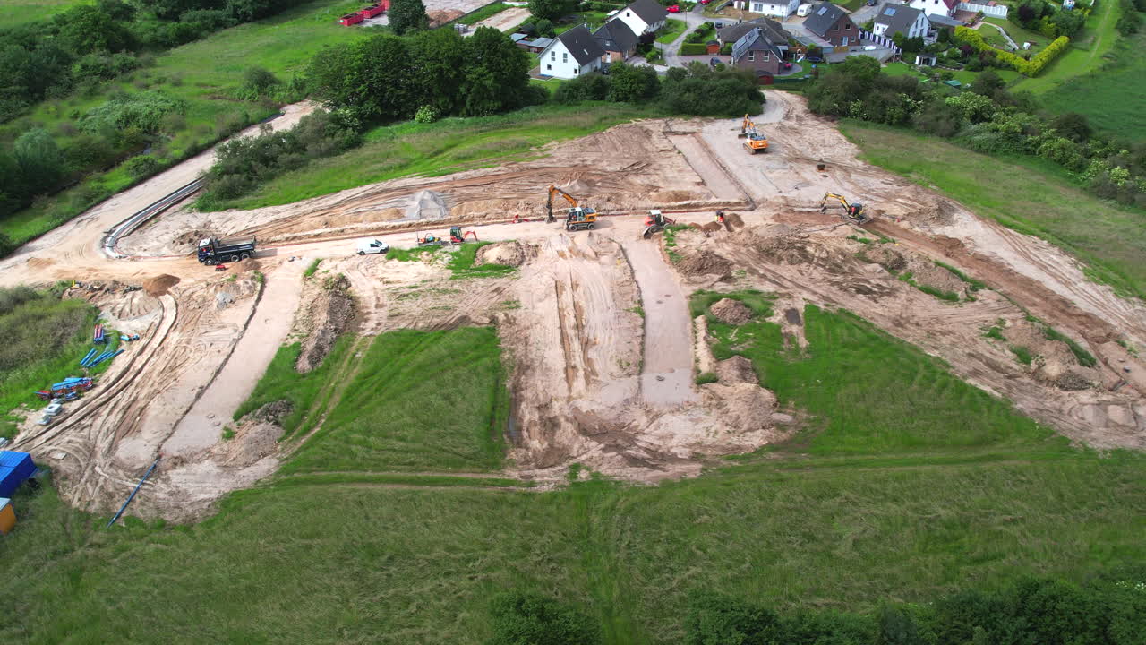 se está desarrollando una nueva zona residencial junto a una existente