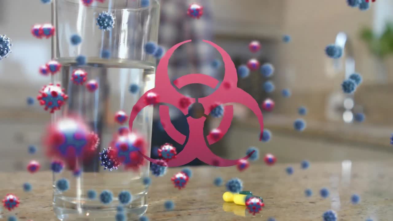 떠다니는 거대 코로나19 세포의 애니메이션과 카우카시안 남자 청소 위의 생물 위험 상징