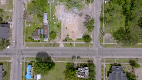 Daños-Por-Tornado-De-2023-En-Selma,-Vecindario-De-Alabama-Con-Video-De-Drones-Por-Encima