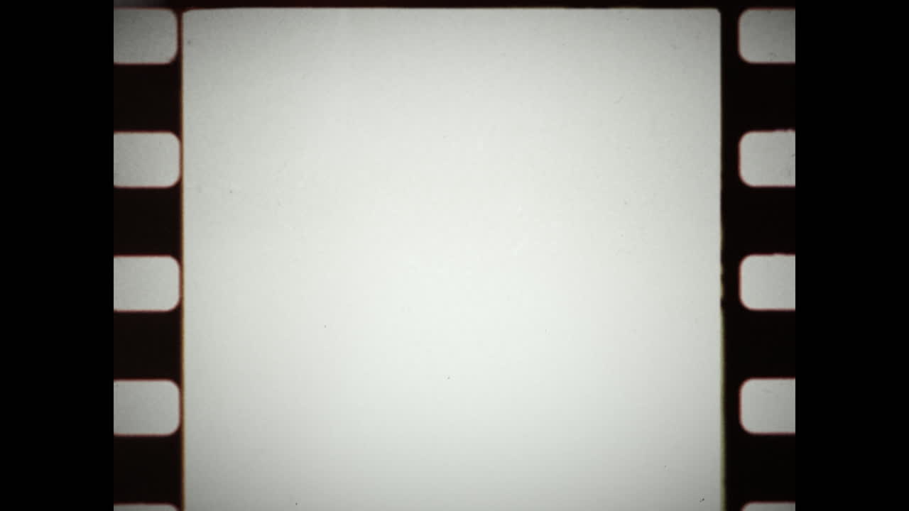 Real 35mm 4x3 film frame overlay - dirty and old